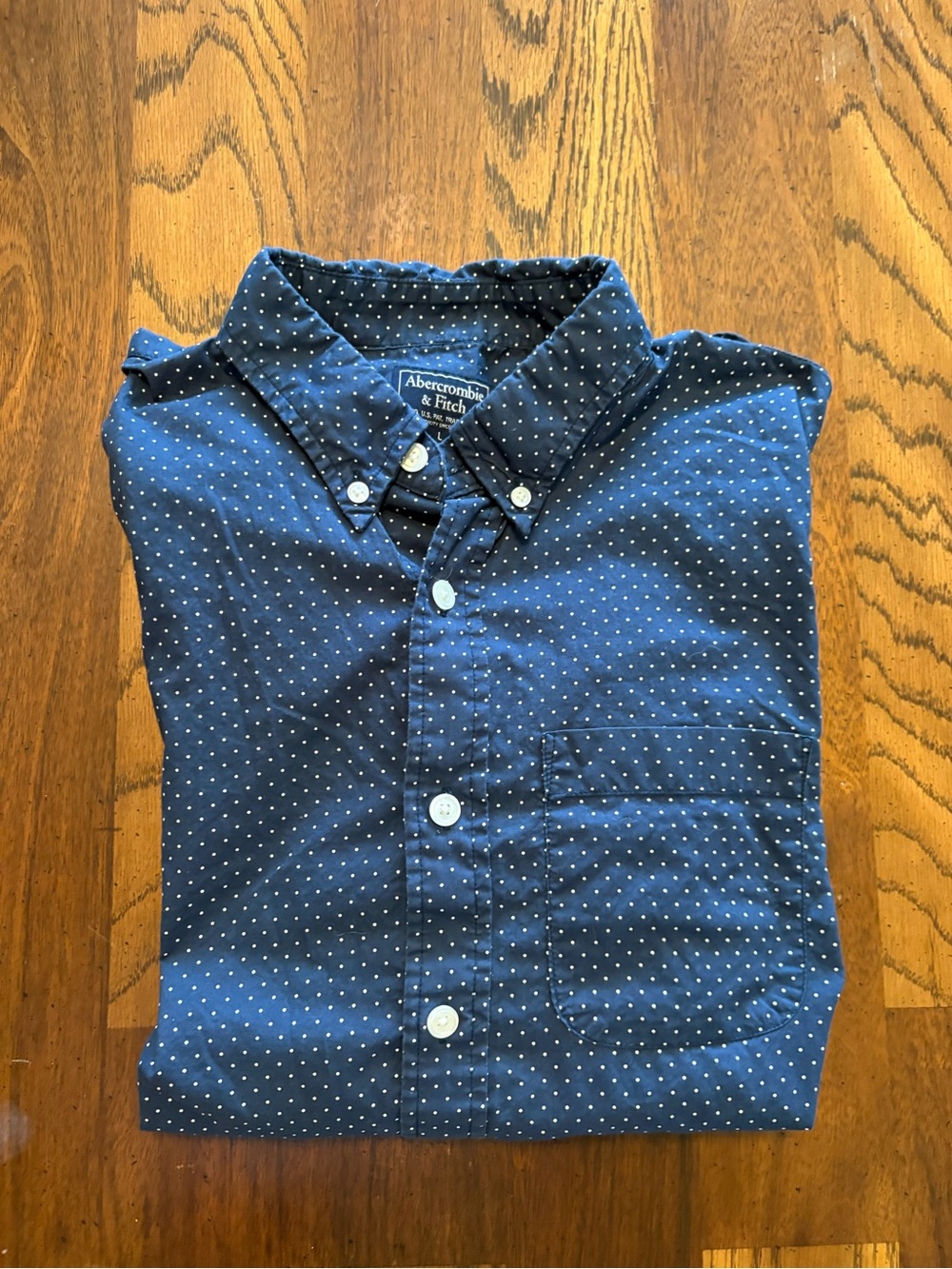 Abercrombie & Fitch Men's Blue Microdot Button-Down Shirt